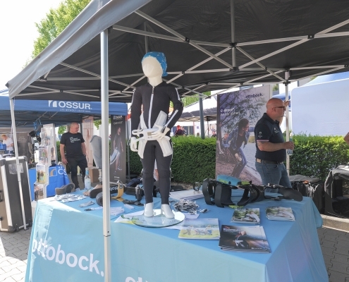 Mollii Suit auf dem rahm Gesundheits- und Mobilitätstag auf dem rehacampus Mollii Suit auf dem rahm Gesundheits- und Mobilitätstag auf dem rehacampus