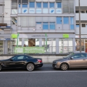 Neueröffnete rahm Filiale Köln-Weiden von außen
