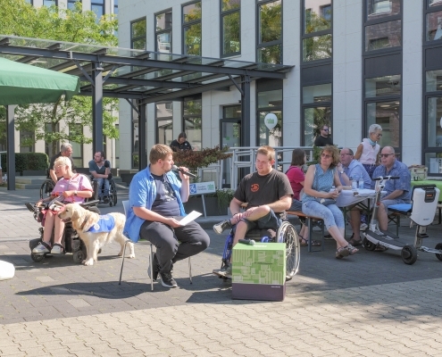 Gesprächsrunde beim rahm Gesundheits- und Mobilitätstag Gesprächsrunde beim rahm Gesundheits- und Mobilitätstag