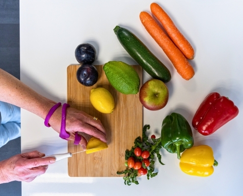 rios rhizSpiral Gemüse schneiden Mit der rios rhizSpiral von rahm trotz Rhizarthrose wieder Gemüse schneiden