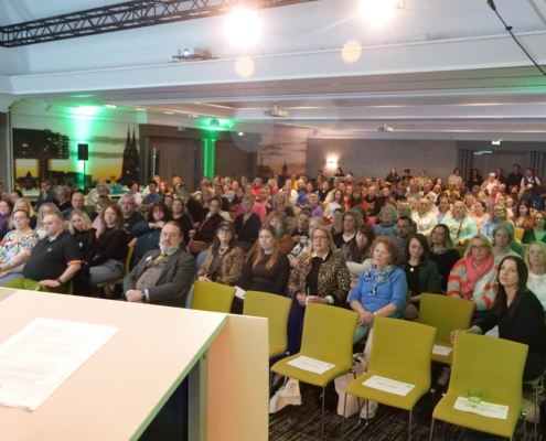 Voller Raum beim rahm Lip-:Lymph-Tag XXL in Köln